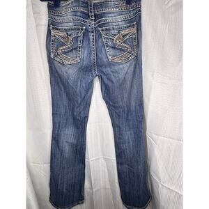Silver Suki Surplus Jeans Women’s Sz 28/32 - Boot Cut, Medium Wash, Faded & Worn